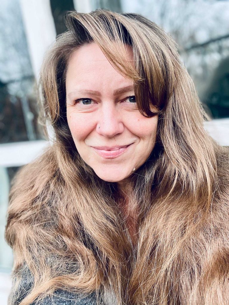 Ena Picso 1 768x1024